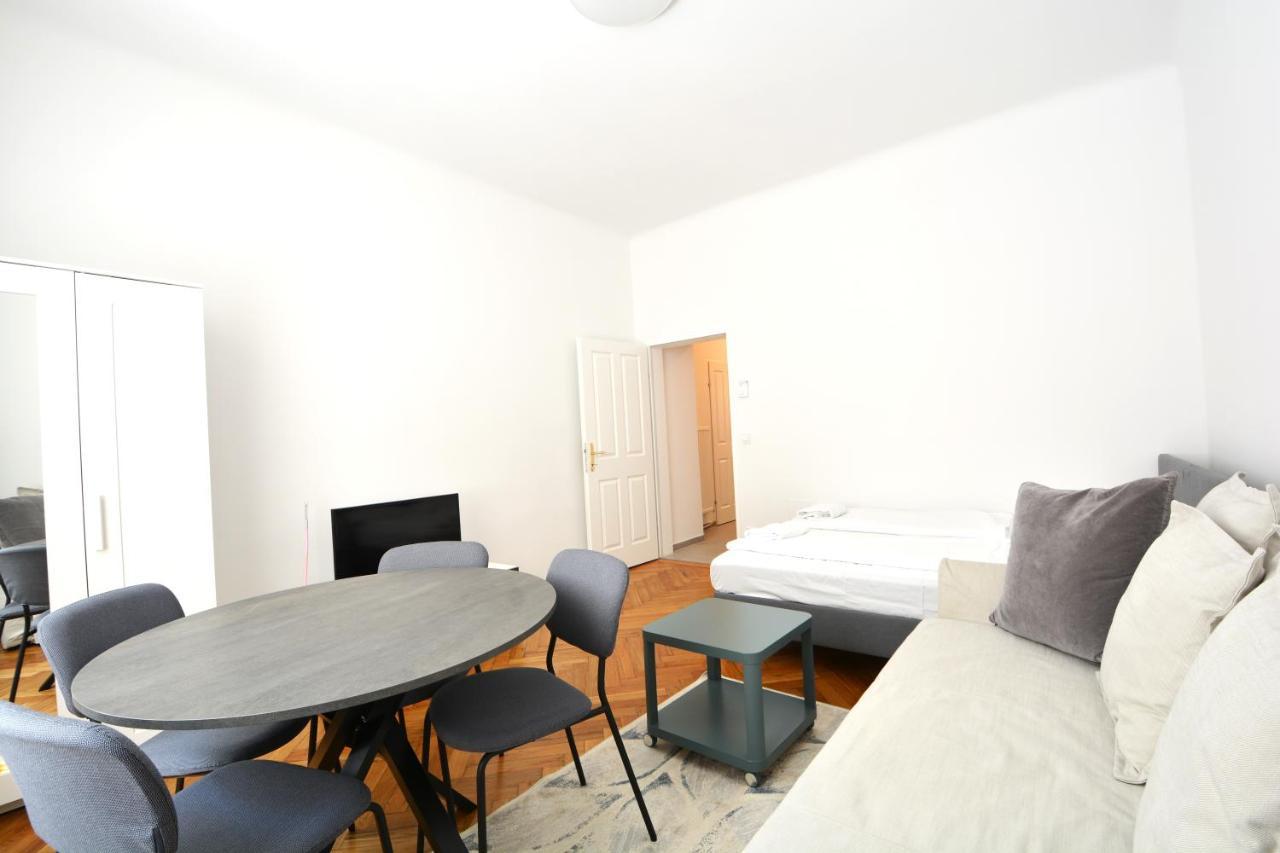 Universum Apartment 4 เวียนนา ภายนอก รูปภาพ